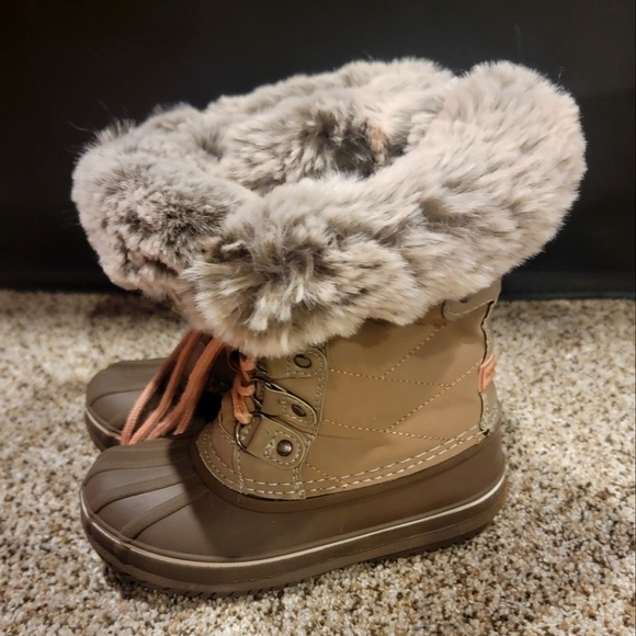 Girls london fog snow boot - Picture 1 of 5